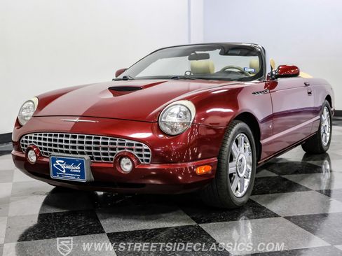 Used 2004 Ford Thunderbird RWD image 24