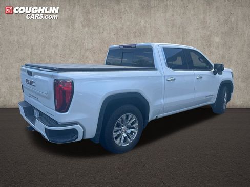 Used 2022 GMC Sierra 1500 Denali w/ Driver Alert Package II AWD/4WD image 6