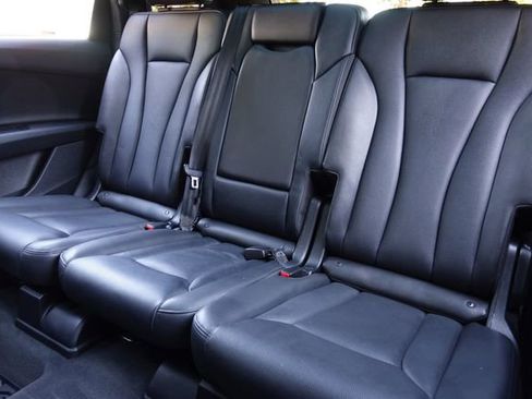 Used 2018 Audi Q7 3.0T Prestige w/ Prestige Package image 14