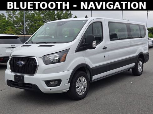 Used 2024 Ford Transit 350 XLT RWD image 3