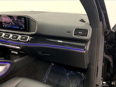 Certified 2024 Mercedes-Benz GLS 450 4MATIC image 27