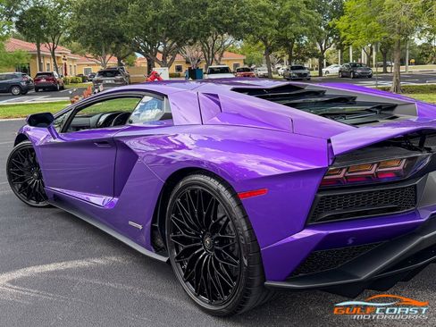 Used 2018 Lamborghini Aventador S AWD/4WD image 50