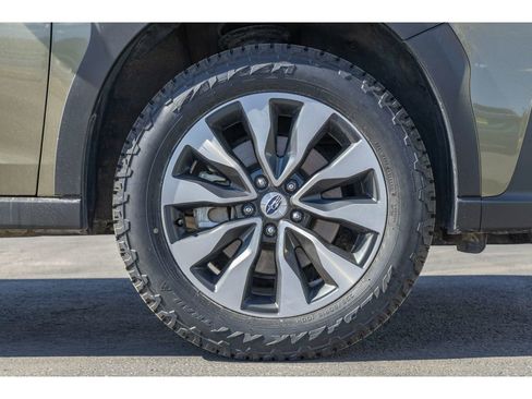 Certified 2023 Subaru Outback Limited image 9