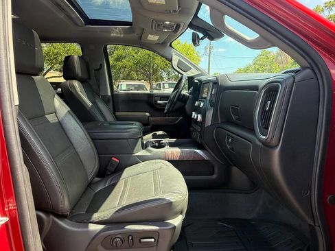 Used 2019 GMC Sierra 1500 Denali w/ Denali Ultimate Package AWD/4WD image 28