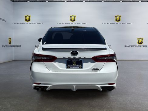 Used 2022 Toyota Camry XSE w/ Navigation Upgrade Package FWD image 4