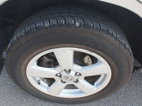 Used 2006 Toyota RAV4 2WD image 18