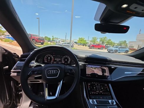 Used 2023 Audi Q8 Premium Plus w/ Premium Plus Package AWD/4WD image 13