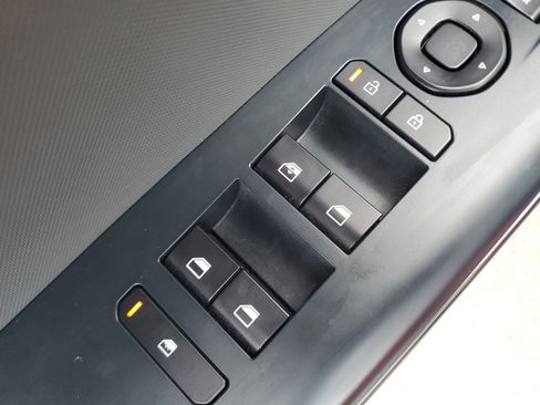 Used 2025 Kia K4 LXS image 17