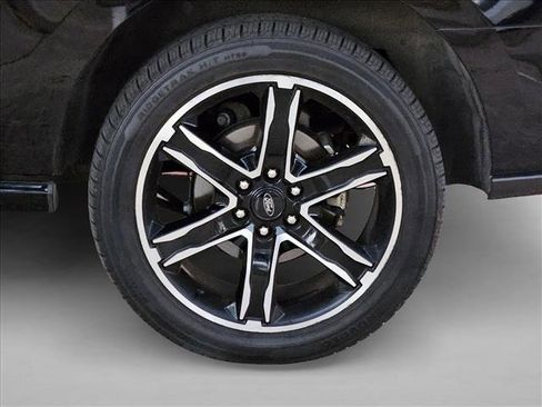 Used 2019 Ford Expedition Limited w/ Equipment Group 303A image 25