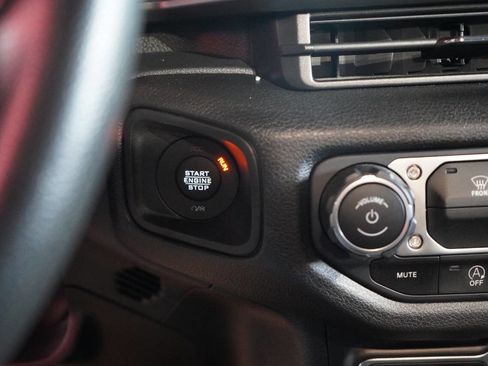 Used 2024 Jeep Wrangler Sport image 97