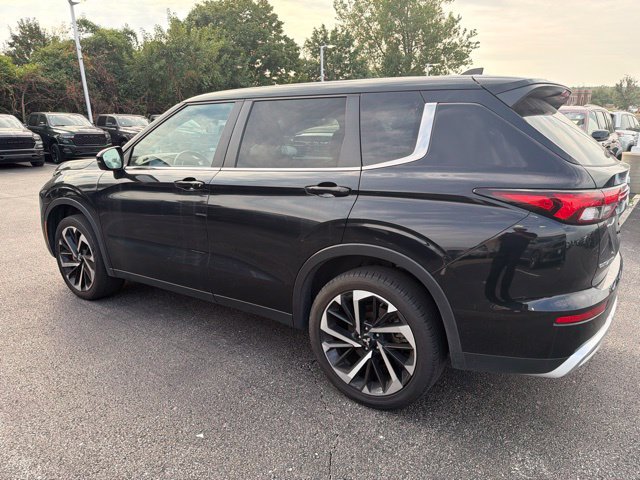 Used 2024 Mitsubishi Outlander SE FWD image 8