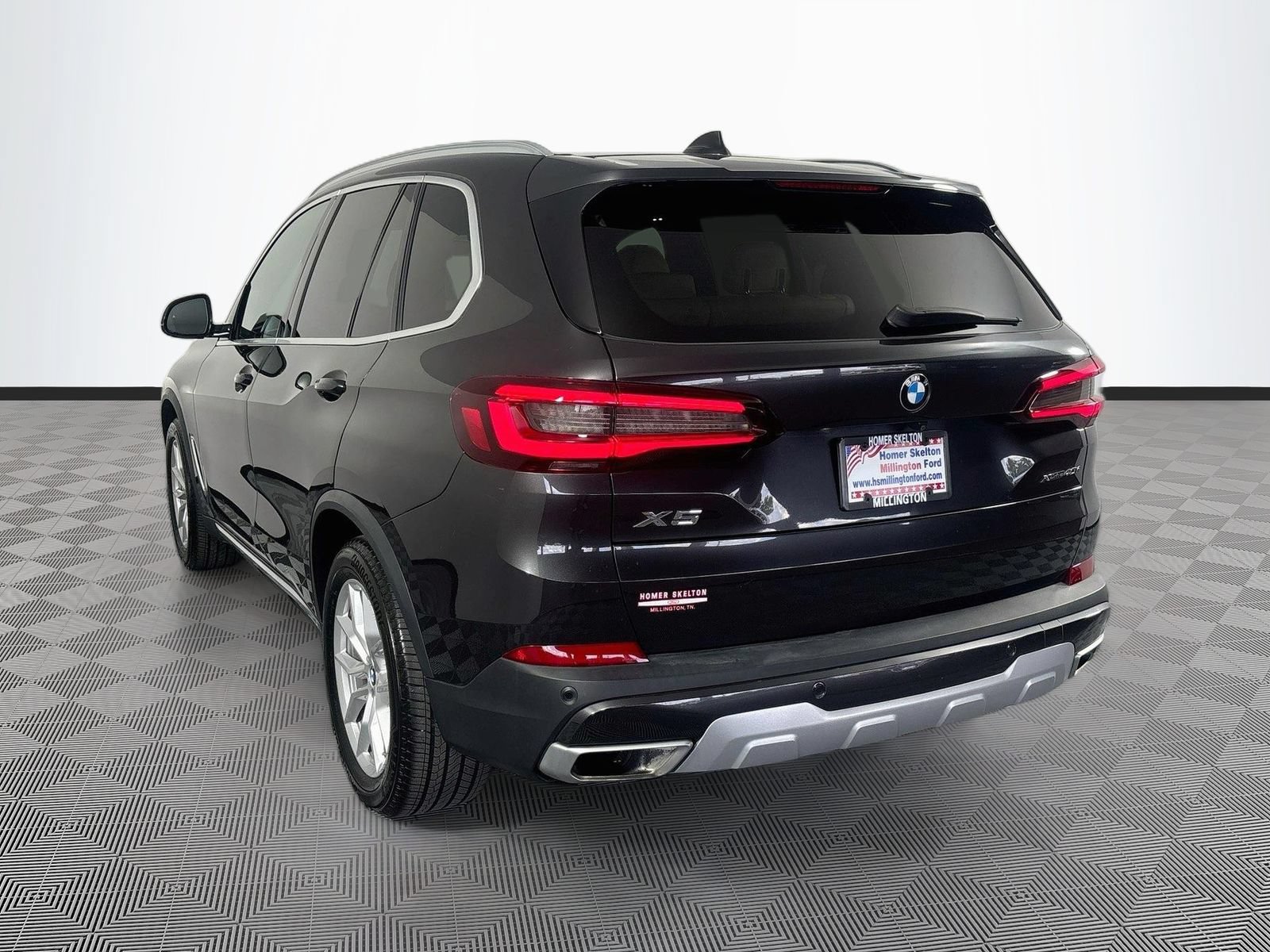 Used 2020 BMW X5 xDrive40i w/ Premium Package AWD/4WD image 5