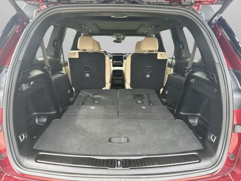 Used 2024 Jeep Grand Cherokee L Limited w/ Black Appearance Package RWD image 33