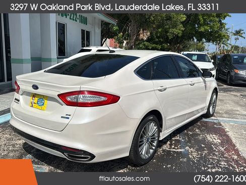 Used 2015 Ford Fusion SE w/ Equipment Group 202A AWD/4WD image 11