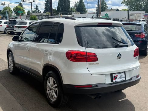 Used 2016 Volkswagen Tiguan S FWD image 5
