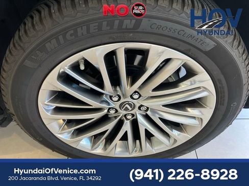 Used 2022 Lexus RX 350L Luxury w/ Accessory Package (Z1) FWD image 71