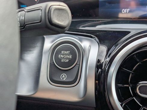 New 2026 Mercedes-Benz GLB 250 4MATIC image 20