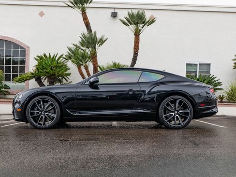 Used 2024 Bentley Continental GT image 5