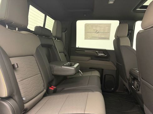 New 2026 Chevrolet Silverado 2500 ZR2 AWD/4WD image 43