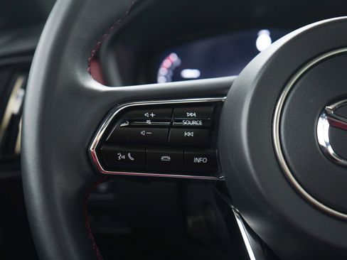 Used 2025 MAZDA CX-70 3.3 Turbo S w/ Premium Package image 28