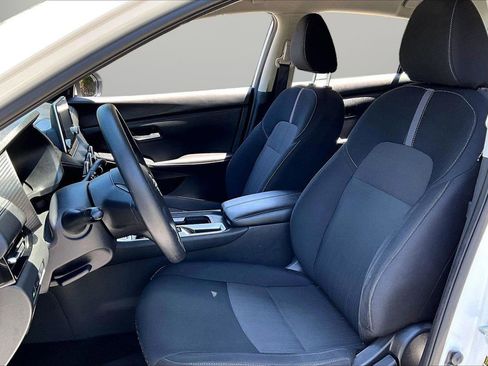 Used 2024 Nissan Sentra SV FWD image 20