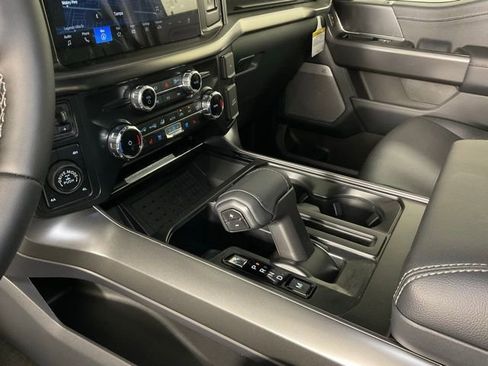 New 2025 Ford F150 Lariat w/ Equipment Group 501A Mid image 19