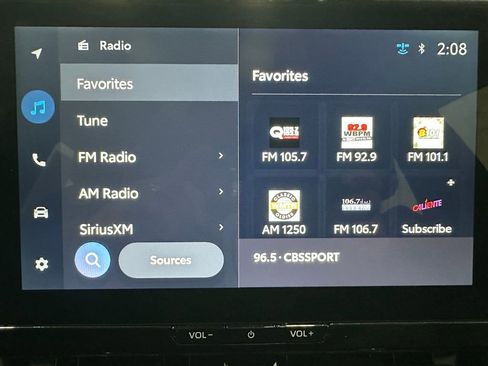 Used 2025 Toyota Corolla XLE image 27