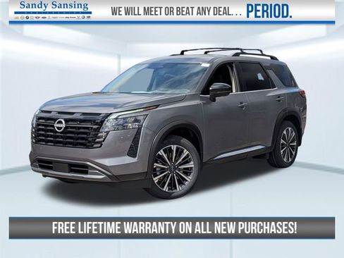 New 2026 Nissan Pathfinder Platinum image 1