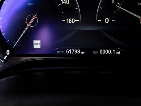 Used 2019 BMW 530i RWD image 20