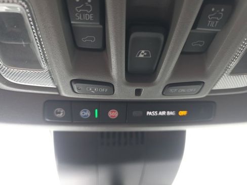 Used 2024 GMC Sierra 3500 Denali w/ Denali Reserve Package image 27