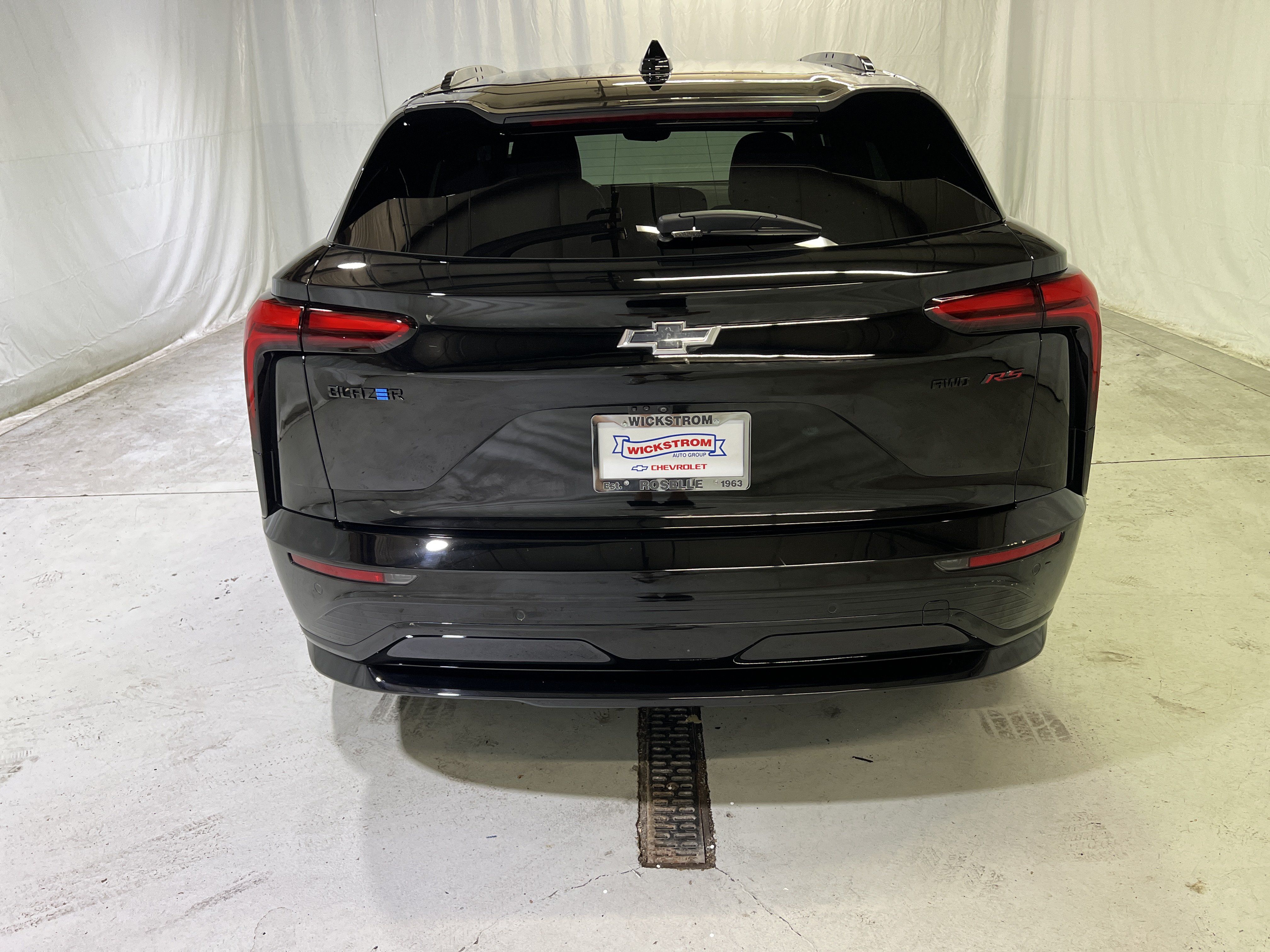 Used 2026 Chevrolet Blazer EV RS w/ Super Cruise Package AWD/4WD image 9