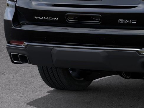 New 2026 GMC Yukon Denali Ultimate AWD/4WD image 14