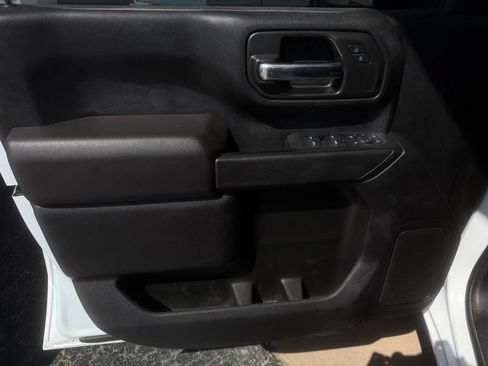 Used 2024 GMC Sierra 2500 Pro w/ 1SA Pro Safety Plus Package AWD/4WD image 6