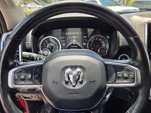 Used 2022 RAM 1500 Laramie AWD/4WD image 21