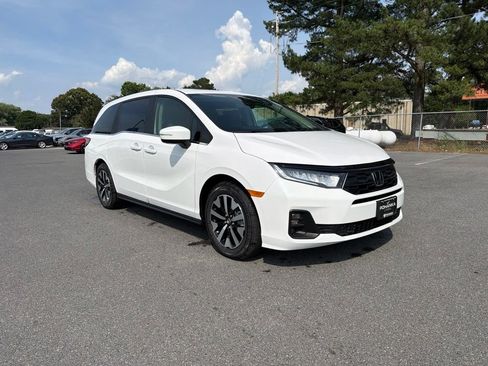 New 2026 Honda Odyssey EX-L image 4