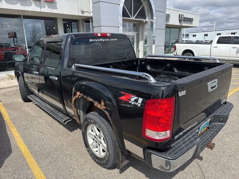 Used 2007 GMC Sierra 1500 SLE w/ SLE1 Preferred Package AWD/4WD image 6