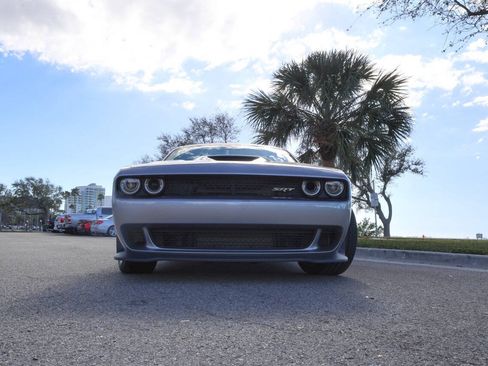 Used 2015 Dodge Challenger SRT Hellcat RWD image 49