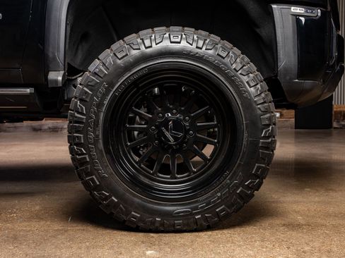 Used 2024 GMC Sierra 2500 Denali Ultimate w/ Max Trailering Package image 12