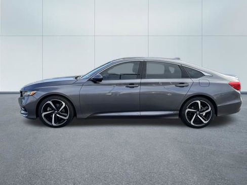 Used 2020 Honda Accord Sport image 2