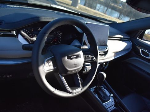 New 2026 Jeep Compass Limited AWD/4WD image 11