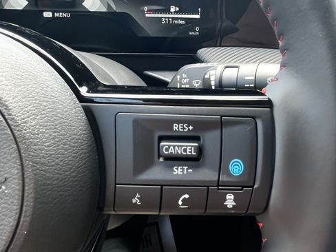New 2026 Nissan Kicks SR w/ SR Premium Package AWD/4WD image 21