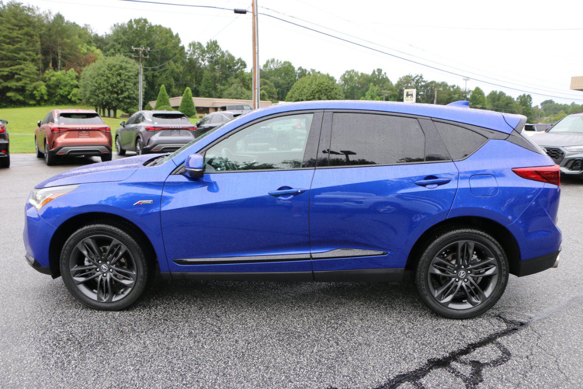 Used 2023 Acura RDX w/ Advance Package FWD image 2