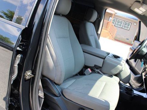 Used 2018 Ford F150 XLT AWD/4WD image 24