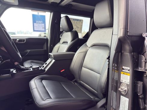 New 2025 Ford Bronco Badlands image 42
