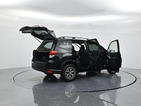 Used 2024 Subaru Forester Premium AWD/4WD image 53