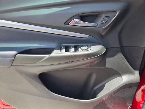 Used 2023 Chevrolet Bolt EUV Premier w/ Super Cruise Package FWD image 21