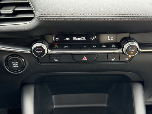 Used 2024 MAZDA MAZDA3 s image 6