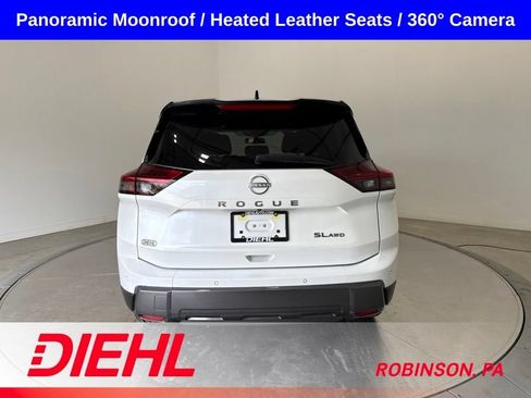 Used 2025 Nissan Rogue SL w/ SL Premium Package AWD/4WD image 6