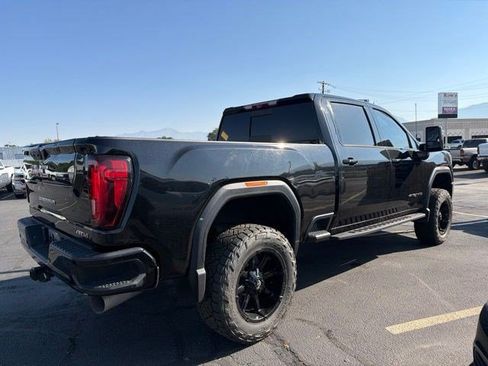 Used 2021 GMC Sierra 3500 AT4 w/ AT4 Premium Plus Package AWD/4WD image 4