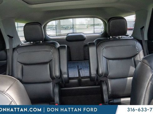 Used 2023 Ford Explorer XLT w/ Equipment Group 202A AWD/4WD image 22